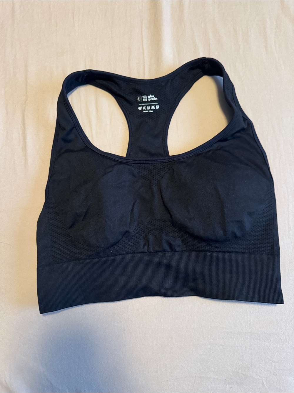 Black Seamless Racerback Sports Bra - Women